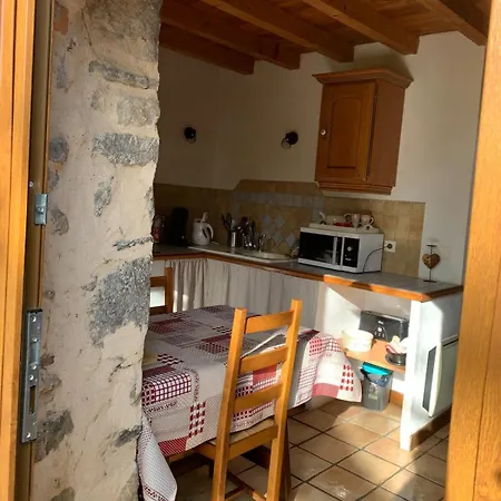 Domek alpejski Petite Grange Cosy Avec Poele A Bois Et Jardin Cloture Valcabrere